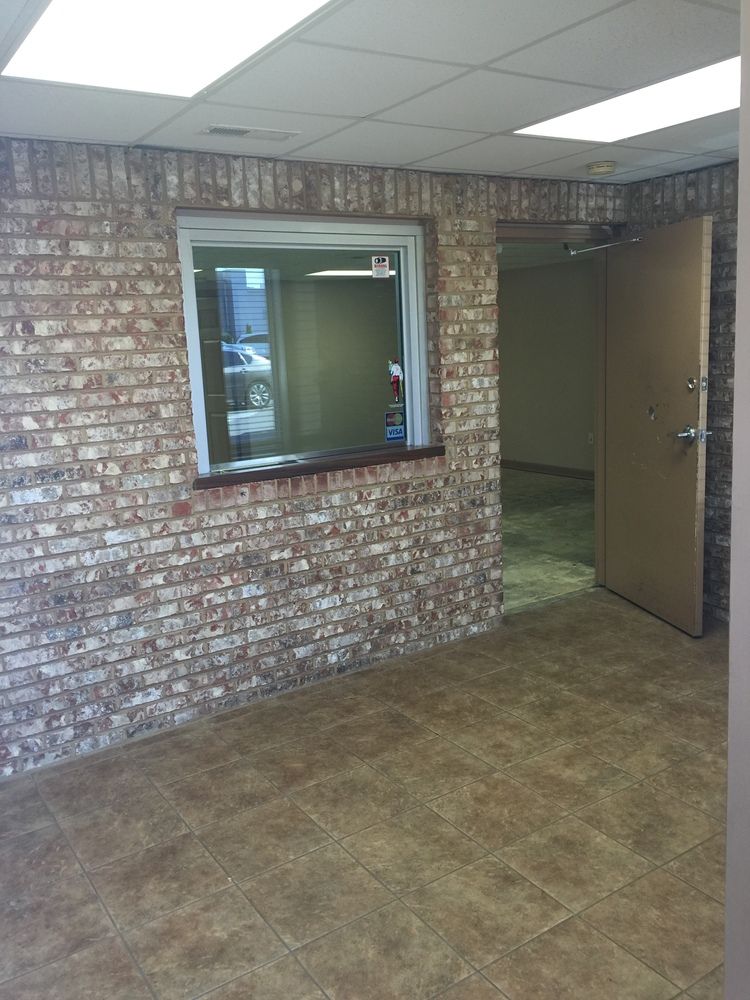 9725B Kingston Pike